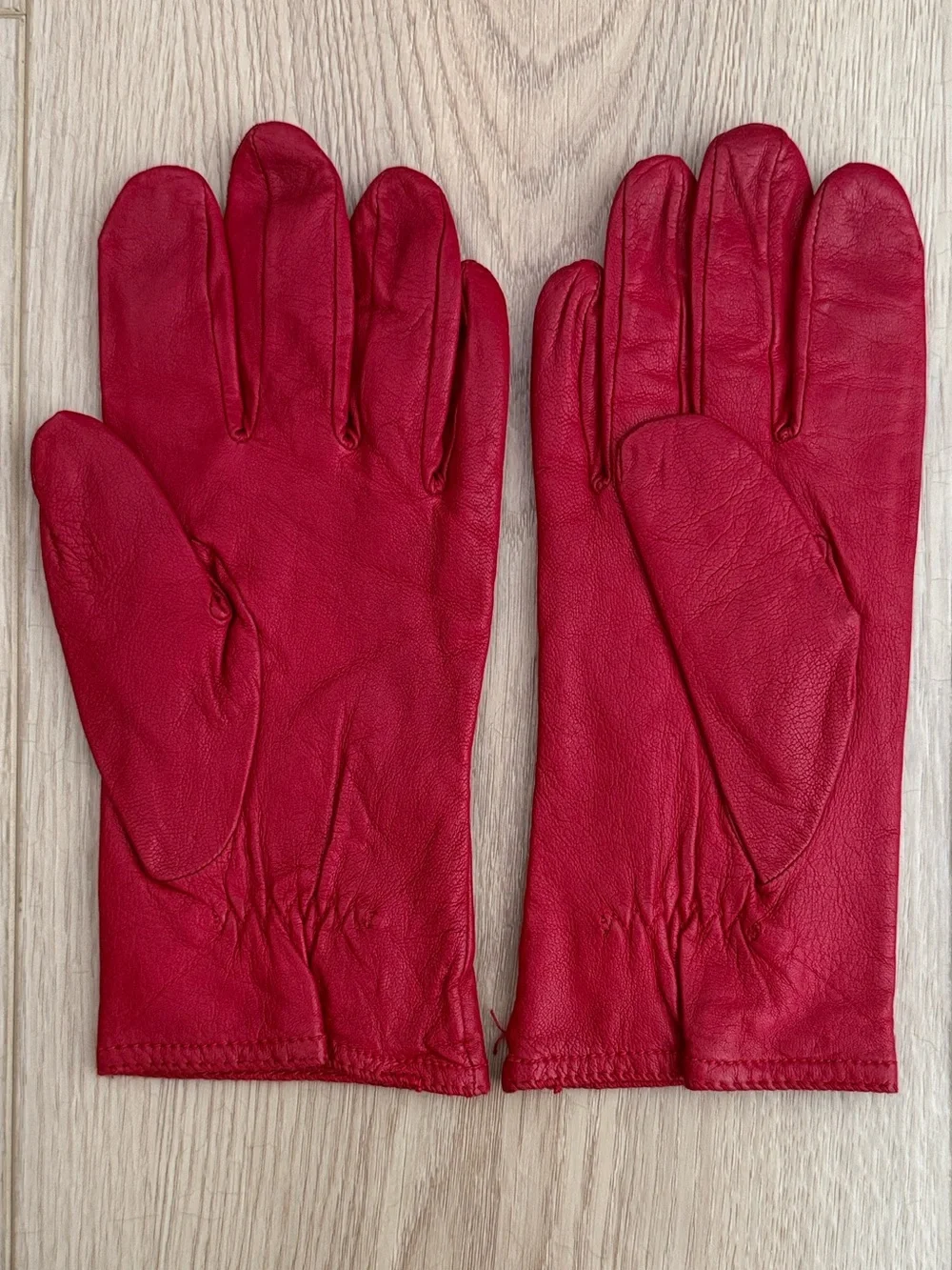 Red Leather Gloves Vintage 1980s Grandoe Women’s L Winter Minimalist Statement